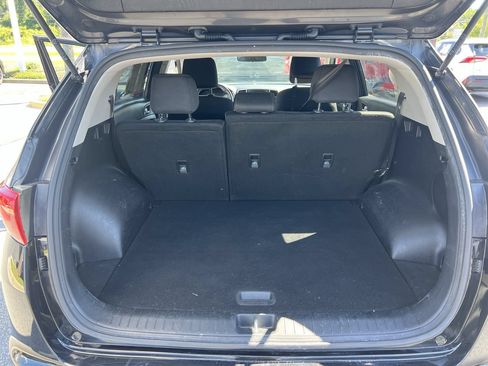 Used 2019 Kia Sportage LX FWD image 33