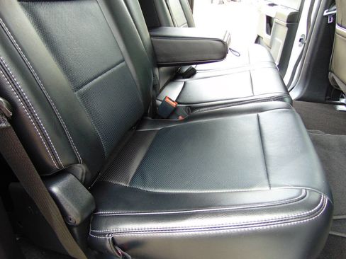 Used 2019 Ford F250 Lariat w/ Lariat Ultimate Package AWD/4WD image 17