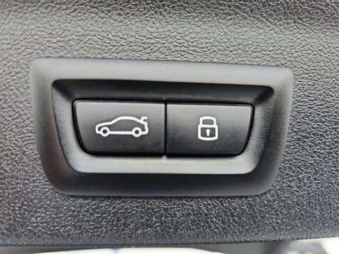 Used 2024 BMW X3 xDrive30i w/ Convenience Package image 13