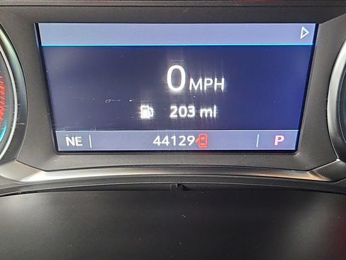 Used 2023 Chevrolet Traverse LT AWD/4WD image 14