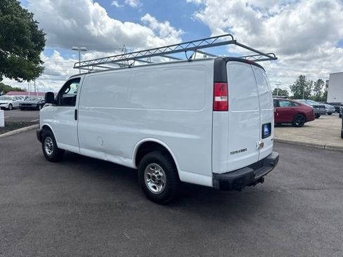Used 2016 GMC Savana 2500 RWD image 14