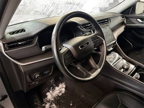 Used 2022 Jeep Grand Cherokee L Limited w/ Luxury Tech Group II image 8
