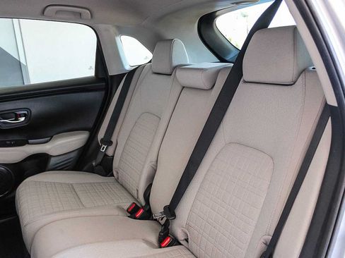 Certified 2023 Honda HR-V LX image 17