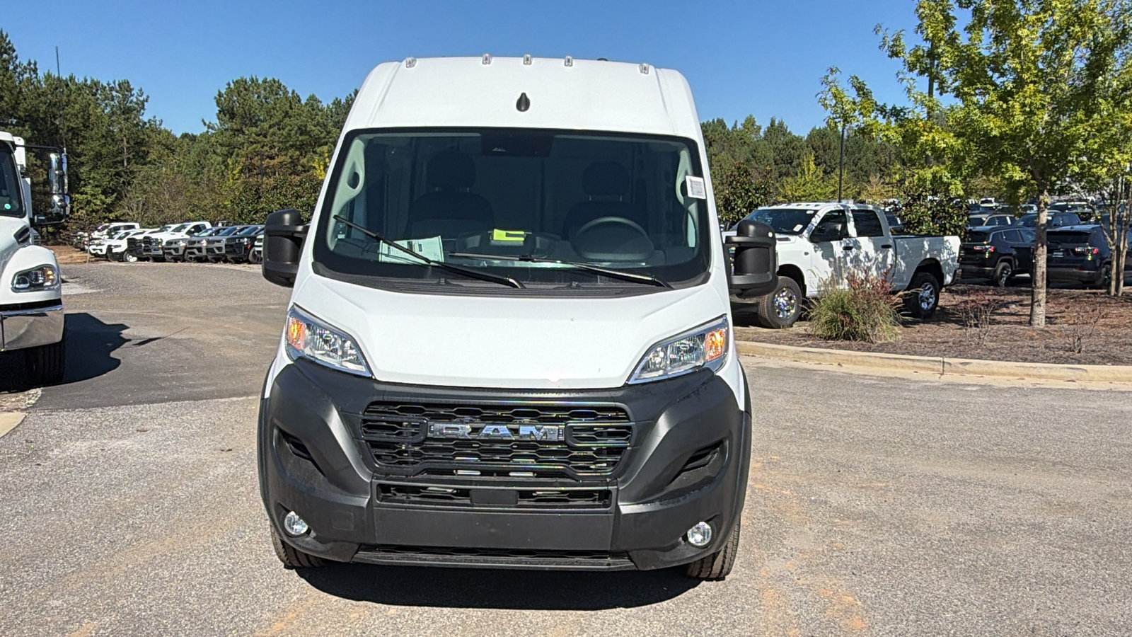 New 2026 RAM ProMaster 1500 w/ Convenience Group FWD image 3