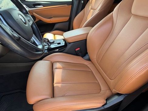 Used 2022 BMW X3 sDrive30i w/ Premium Package image 12