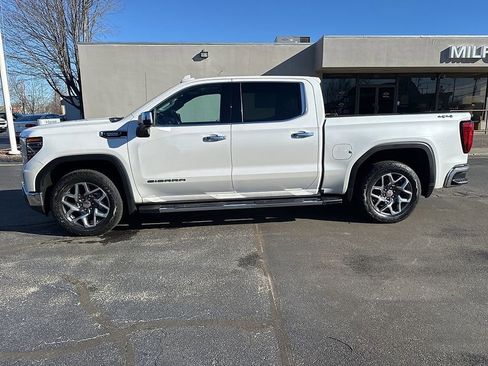 Used 2024 GMC Sierra 1500 SLT w/ SLT Premium Plus Package image 3