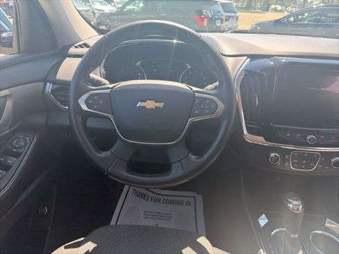Used 2018 Chevrolet Traverse LT AWD/4WD image 23