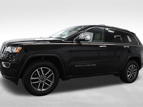 Used 2021 Jeep Grand Cherokee Limited w/ Sun & Sound Group AWD/4WD image 2