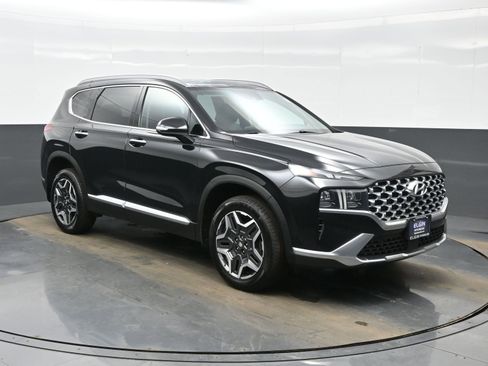 Used 2023 Hyundai Santa Fe Limited image 8