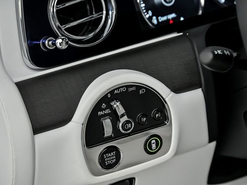 Used 2022 Rolls-Royce Ghost AWD/4WD image 29