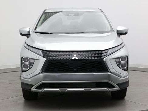 Used 2024 Mitsubishi Eclipse Cross SE AWD/4WD image 2