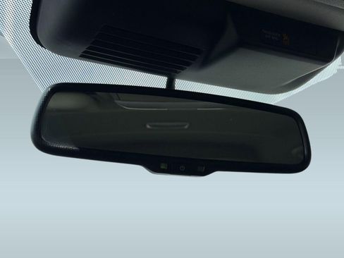 Used 2023 Mitsubishi Outlander SEL image 19