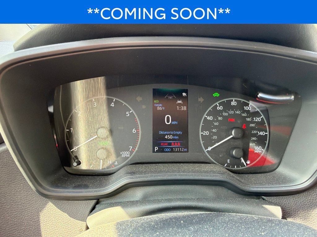 Used 2025 Toyota Corolla LE FWD image 11