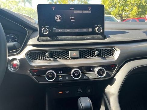 Used 2024 Acura Integra FWD image 11