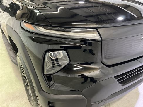 Used 2024 Chevrolet Silverado EV W/T image 5