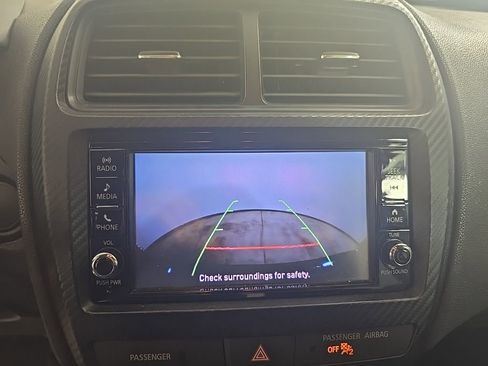 Used 2021 Mitsubishi Outlander Sport ES image 9