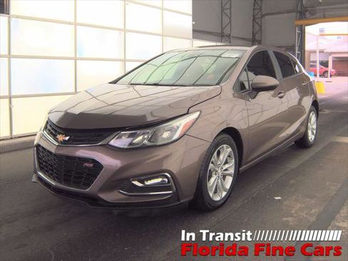 Used 2019 Chevrolet Cruze LS w/ LS Convenience Package FWD image 1