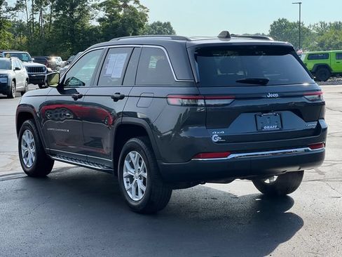 Used 2023 Jeep Grand Cherokee Limited w/ Luxury Tech Group II AWD/4WD image 12