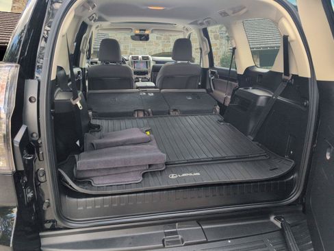 Certified 2021 Lexus GX 460 Premium w/ Premium Package AWD/4WD image 19