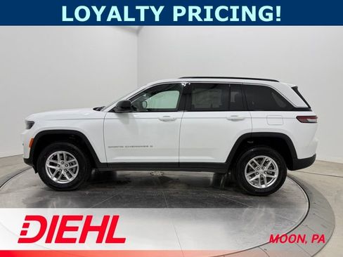 New 2025 Jeep Grand Cherokee Laredo X image 4