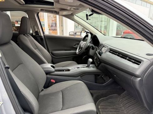 Used 2020 Honda HR-V EX image 21