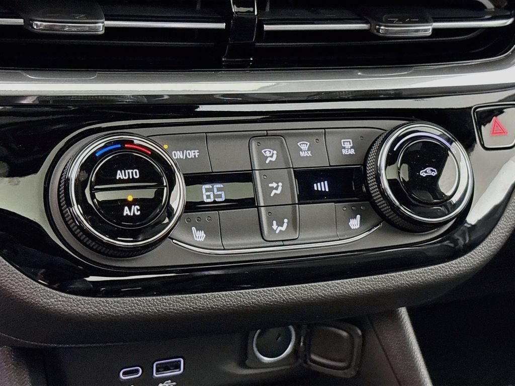 New 2026 Buick Envista Sport Touring w/ Convenience I Package FWD image 16
