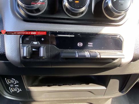 Used 2024 RAM 2500 Big Horn image 22