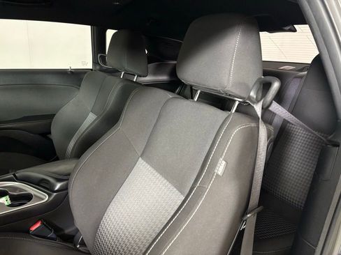 Used 2021 Dodge Challenger R/T w/ Blacktop Package image 19