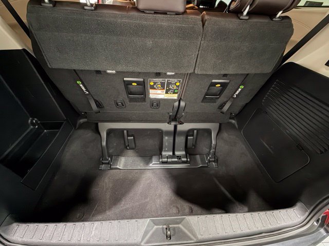 Used 2021 Toyota Sienna Platinum FWD image 21