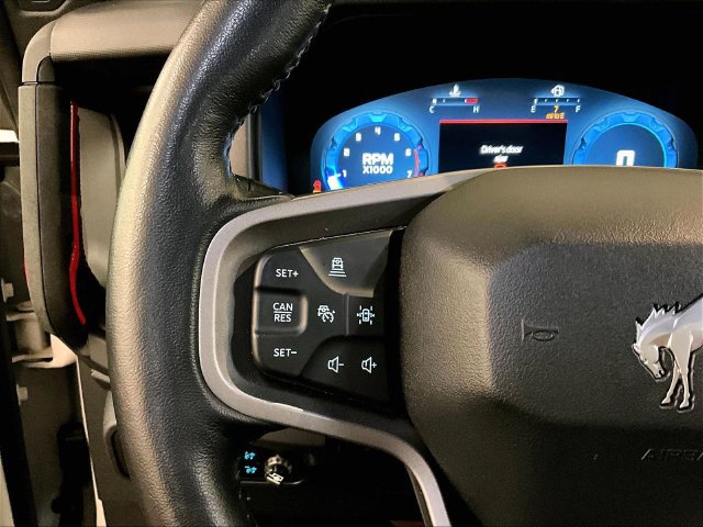 Used 2025 Ford Bronco Badlands AWD/4WD image 17