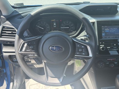 Used 2022 Subaru Impreza 2.0i Premium AWD/4WD image 17