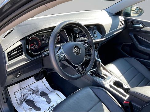 Used 2021 Volkswagen Jetta SE image 14