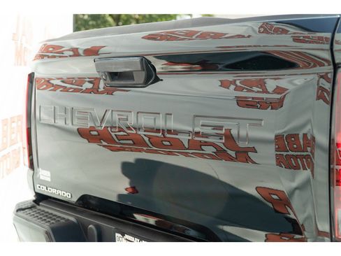 Used 2023 Chevrolet Colorado W/T RWD image 7