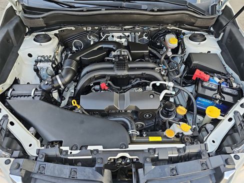 Used 2018 Subaru Forester 2.5i Premium w/ All-Weather Package image 30