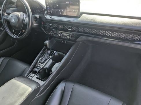 Used 2024 Honda Accord Sport image 30