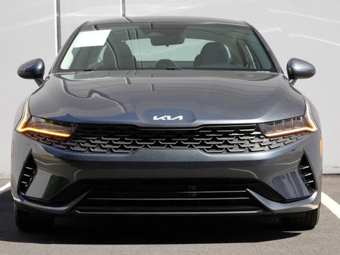 Used 2022 Kia K5 LXS FWD image 6