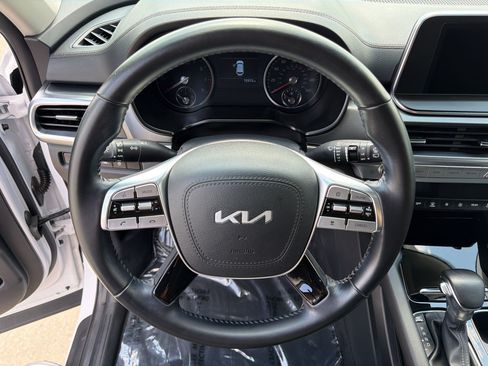 Used 2022 Kia Telluride S AWD/4WD image 28