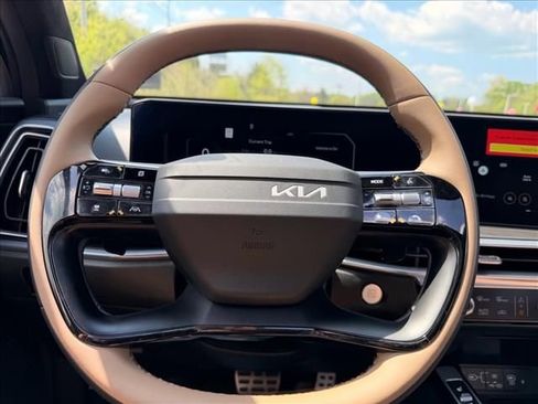 New 2026 Kia Sorento SX Prestige AWD/4WD image 18