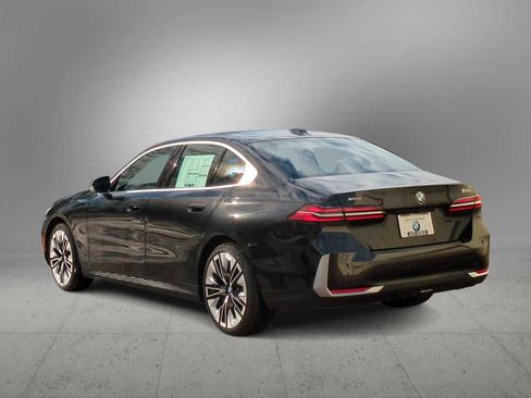New 2026 BMW 530i xDrive image 6