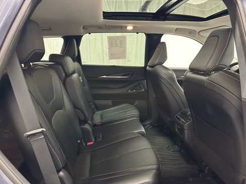 Used 2023 INFINITI QX60 Sensory w/ Cargo Package image 55