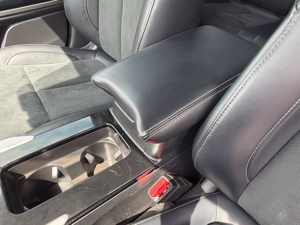 Used 2024 Mitsubishi Eclipse Cross AWD image 21