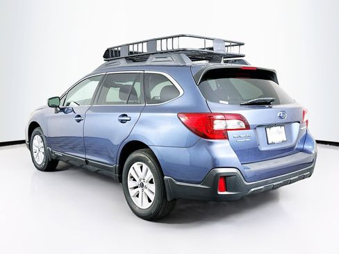 Used 2018 Subaru Outback 2.5i Premium AWD/4WD image 5