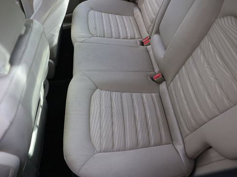 Used 2016 Ford Fusion SE FWD image 10