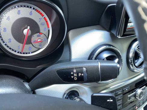 Used 2014 Mercedes-Benz CLA 250 CLA 250 image 17