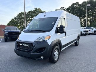 Used 2024 RAM ProMaster 2500 w/ Convenience Group FWD video 2