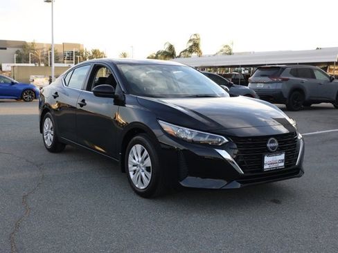 New 2025 Nissan Sentra S image 2