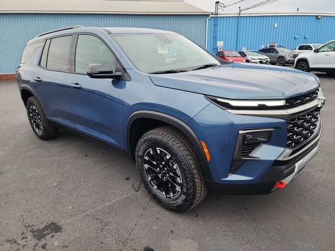 New 2026 Chevrolet Traverse Z71 image 2