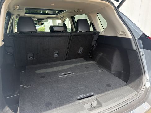 Certified 2023 Nissan Rogue SL w/ SL Premium Package FWD image 15
