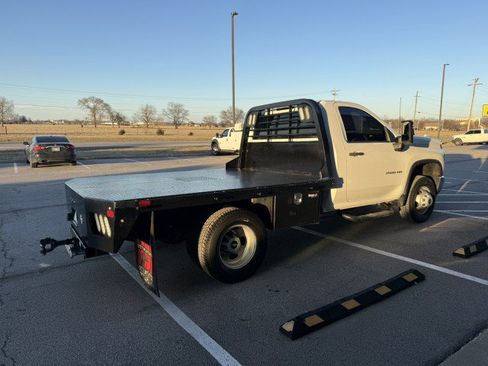 Used 2021 Chevrolet Silverado 3500 W/T w/ WT Fleet Convenience Package image 2
