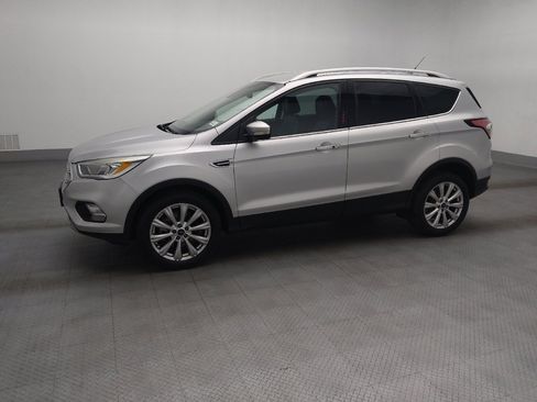 Used 2017 Ford Escape Titanium FWD image 2